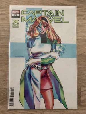 Marvel Comics Captain Marvel #37 Gwen Variant 2022