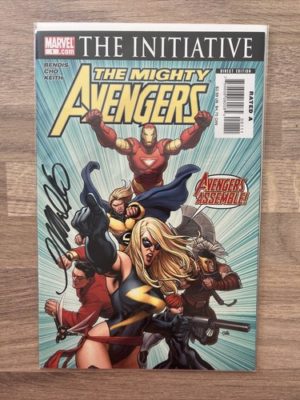 Marvel Comics The Mighty Avengers #1 Signed