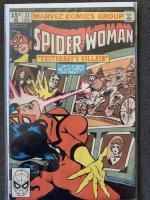 Marvel Comics Spider-Woman #33 Bronze Age Solid Condition