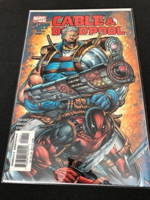 Marvel Comics Cable & Deadpool #1 Key Issue Lovely Condition