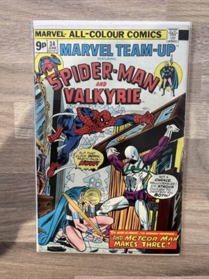 Marvel Comics Team Up Spider-Man And Valkyrie #34 1975 Bronze Age
