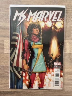 Marvel Comics Ms. Marvel #8 American Flag  Variant 2016