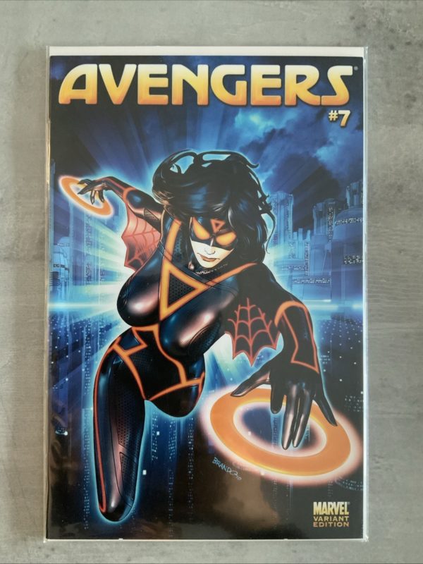 Marvel Comics Avengers #7 Stunning Torn Peterson Variant 2011
