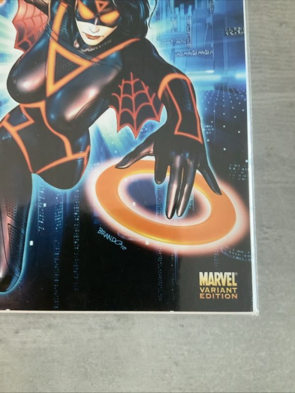 Marvel Comics Avengers #7 Stunning Torn Peterson Variant 2011 - Image 4
