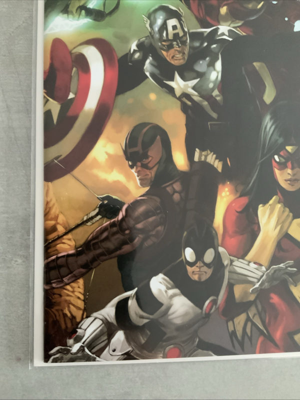 Marvel Comics Avengers #1 2010 1:25 DJurdjevic Variant - Image 5