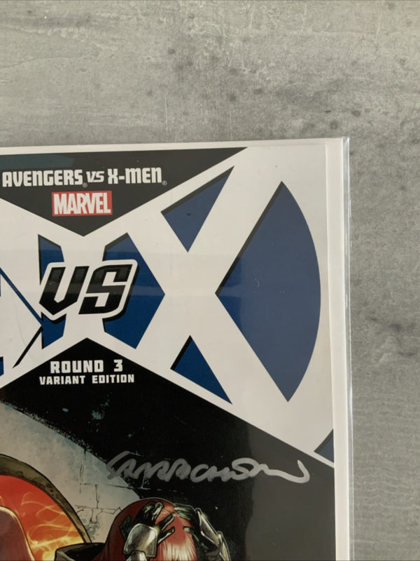 Marvel Comics Avengers VS X-Men #3 1:100 2012 Signed By Sara Pichelli - Image 3