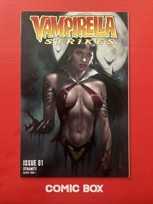 Dynamite Comics Vampirella Strikes #1 Vol 1 Luciano Parrilo 1st Print 2021
