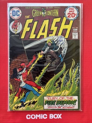 DC Comics The Flash #230 Starring Green Lantern 1974 Bronze Age