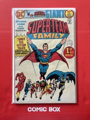 DC Comics Giant Super-Team Family #1 1975 Bronze Age